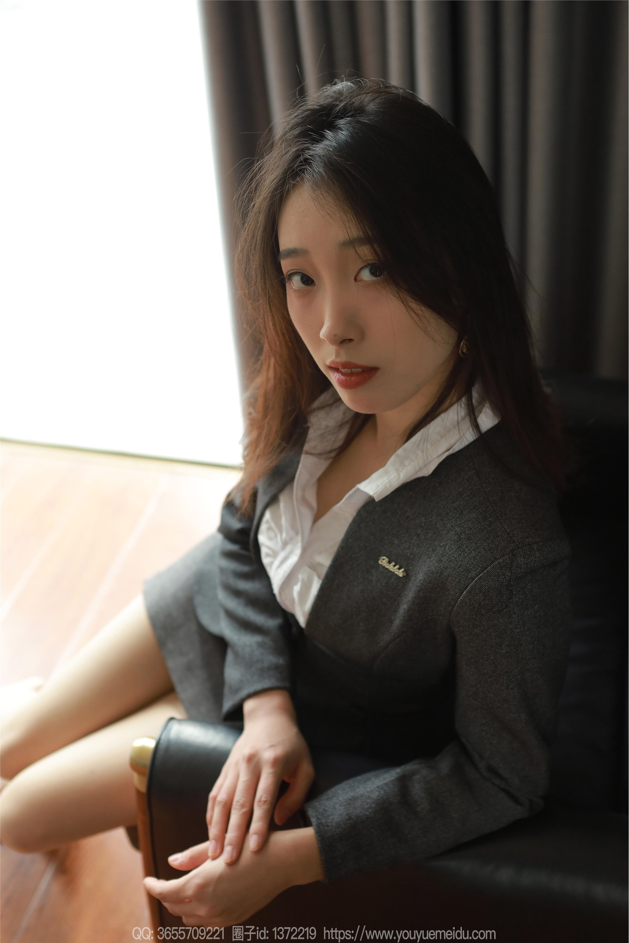 IESS异思趣向  2024.01.11 丝享家 1635 小九《OL制服（下）》